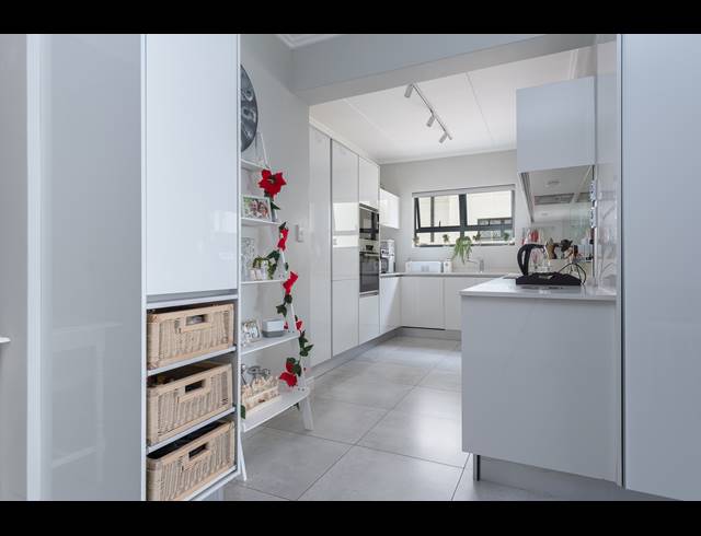 3 BEDROOM APARTMENT SOLD IN EYE OF AFRICA ESTATE